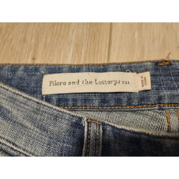 PILCRO AND THE LETTERPRESS Slim Boyfriend Jeans Red Tassel Hem Sz 26 - Picture 5 of 9